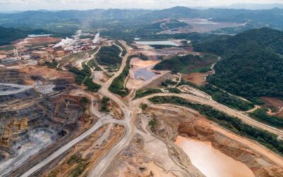 Servicios o minería: el rumbo del desarrollo dominicano